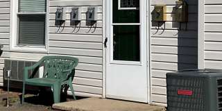 Studio Apartment in Belmont - Available Now! Welcome Home! Gallery 1