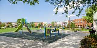 North Sarah Apartments Gallery 15