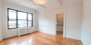 290 E 75TH ST. Gallery 3