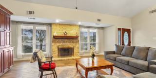 2517 Berrybrook Drive Gallery 2