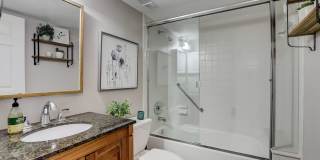 3134 Lake Pine Way Gallery 3