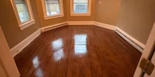 554 Main Street Gallery 1