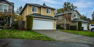 2-story home on private cul-de-sac! Gallery 1