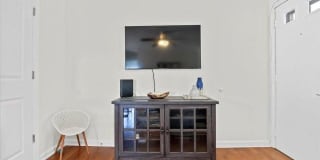 2204 Grand Central Avenue Gallery 7