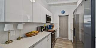 140 SE 9th Avenue, Boynton Beach, FL 33435 Gallery 1