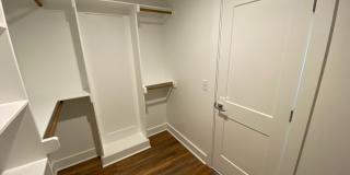 Room in 4 Bedroom Home at Edgerton Dr Gallery 49