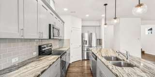 Spacious 4-Bedroom Home with Quartz Counters, Fully Fenced Yard & 2-Car Garage in Yelm! Gallery 15