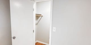 Catalina Apartments Gallery 25