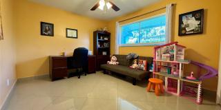 481 W Tropical Way Gallery 32