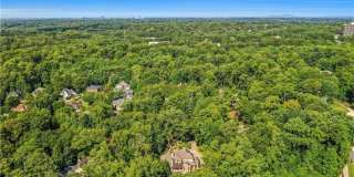 5265 Peachtree Dunwoody Road Gallery 122