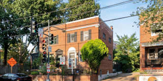 2835 4TH Street NE Gallery 28