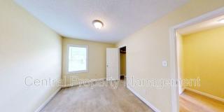 108 Silverbrook Drive Gallery 18