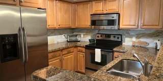 160 Yacht Club 206 Way Gallery 9