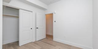 737 PINE Gallery 12