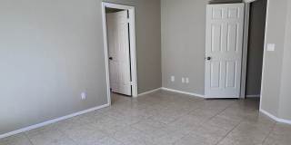 Phoenix 3 Bed, 2 Bath Home with Single Story Gallery 15