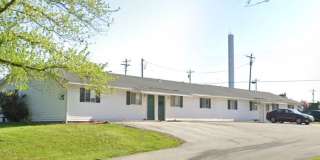 2 bedroom, 1 bath Gallery 1