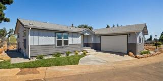 Beautiful New Home in 55+ Community in Paradise Gallery 1