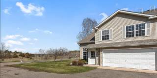 Beautiful 3 Bed 1.5 Bath Townhome Gallery 1