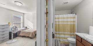 Charming home in Bentonville School District Gallery 4