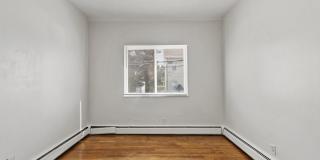 44 Dana Gallery 15