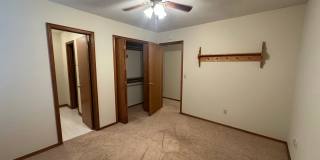 4 Bed, 2.5 Bath Brick home with 2 car garage Gallery 42