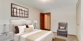 Cedar Commons Gallery 12