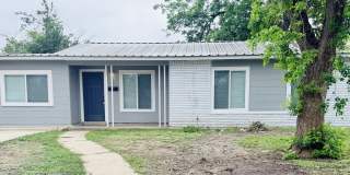 4535 Lark Gallery 1