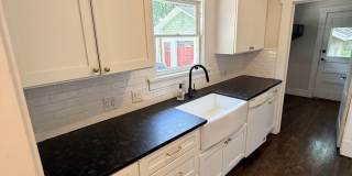 3 Bed 1 Bath in Roundtree Gallery 16