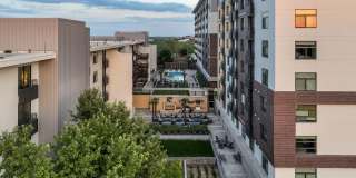 Berkshire Riverview Gallery 37