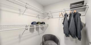 Ellis at Bel-Red Gallery 10