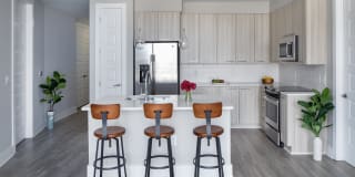 AMLI Arts Center Gallery 32