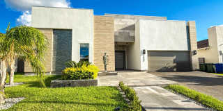 2407 Norman Mailer Gallery 1