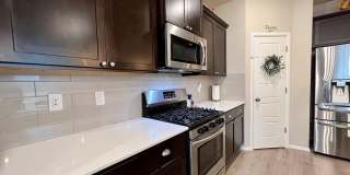 Beautiful Home Ten Trails Community Black Diamond Gallery 6