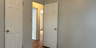 2805 Myrtle St Gallery 15