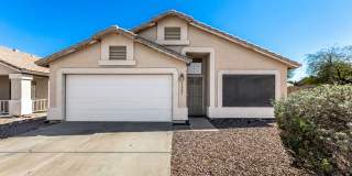 Spacious home in El Mirage! Gallery 1