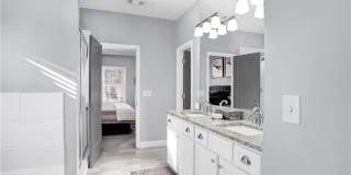 1395 Marion Street SE Gallery 20