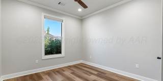 10 Backus Lane Gallery 25