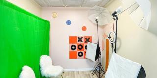 44075 PIPELINE Plaza Gallery 15