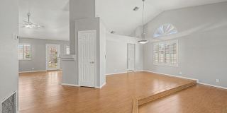 5719 E Saint John Road Gallery 3