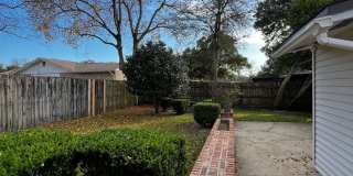 New Listing in Shalimar! Gallery 24