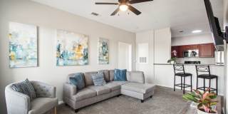 The Flats at MacArthur Gallery 3