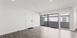 Upper Nomadic Santa Monica Gallery 1