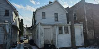 2424 Broadway St Gallery 9