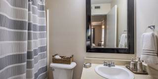 Diamond Lakes Apartment Homes Gallery 11