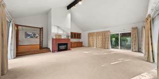 401 Moseley Road Gallery 6