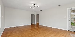 1023 W OHIO AVENUE Gallery 5