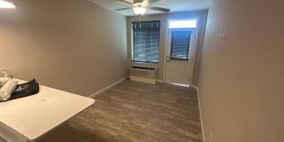 Plaza 93 West Apartments Gallery 10