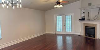 2186 Heathrow Gallery 2