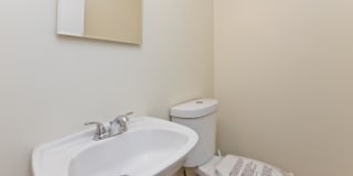 588 W Hawthorne Pl Gallery 9