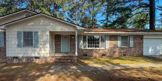 Charming 3 Bed 2 Bath Home with Fenced Yard Charming 3 Bed 2 Bath Home with Fenced Yard Gallery 1